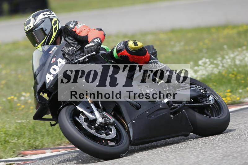 /37 28.07.2025 Dunlop Ride und Test Day ADR/Trackday Erfahren gelb Trackday schnell  rot/404